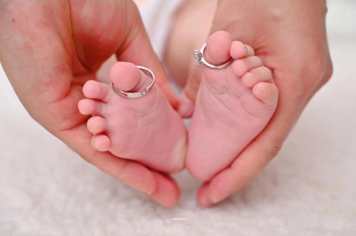 湖州怀孕肚子一边高一边低
